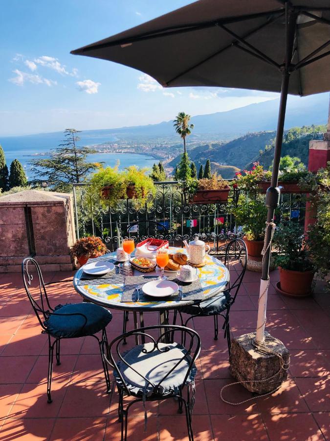 Casa Lionessa Apartment Taormina Bagian luar foto